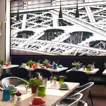 Hotel Opera Affiliated By Meliá