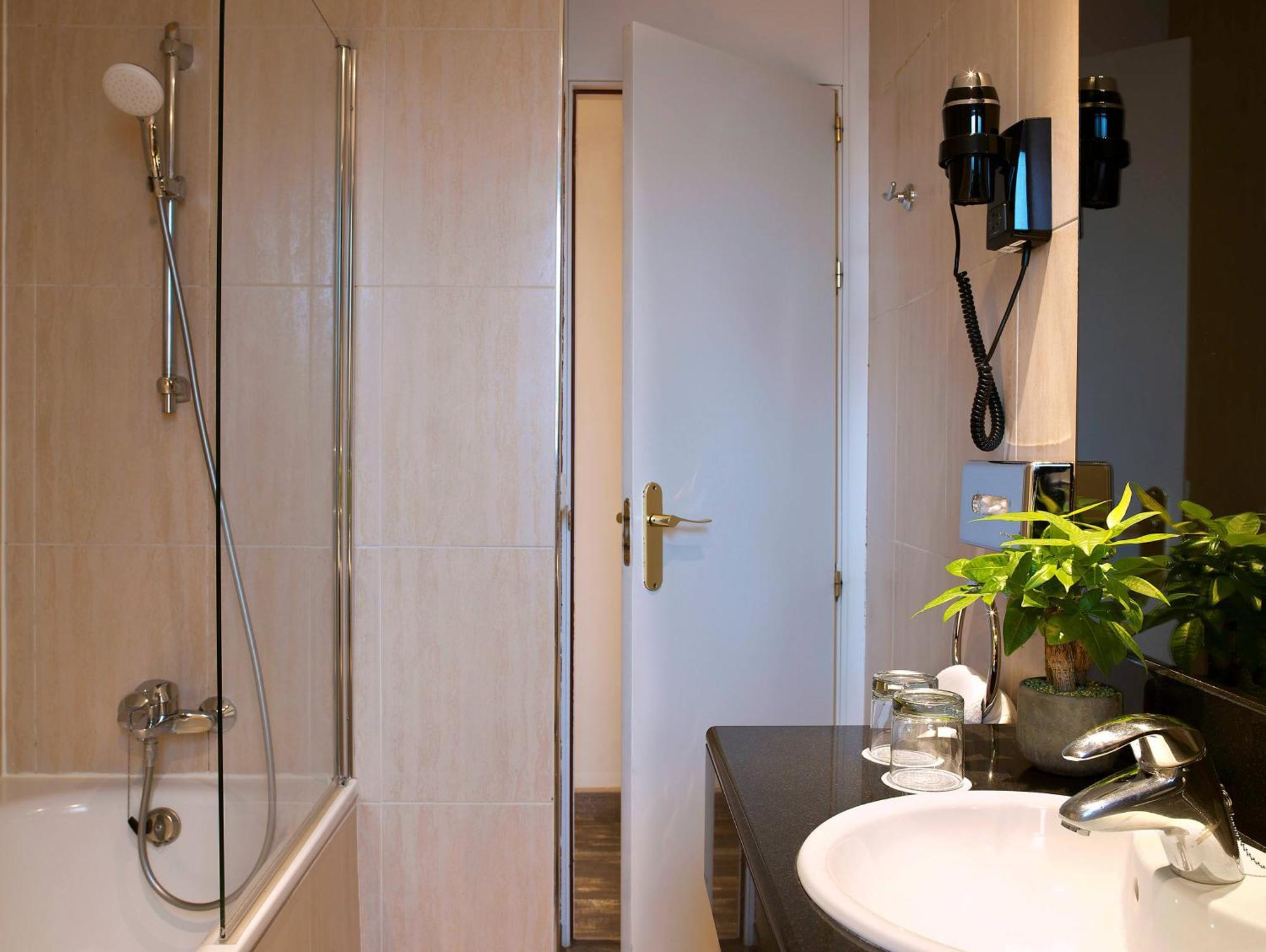 Opera Affiliated By Melia